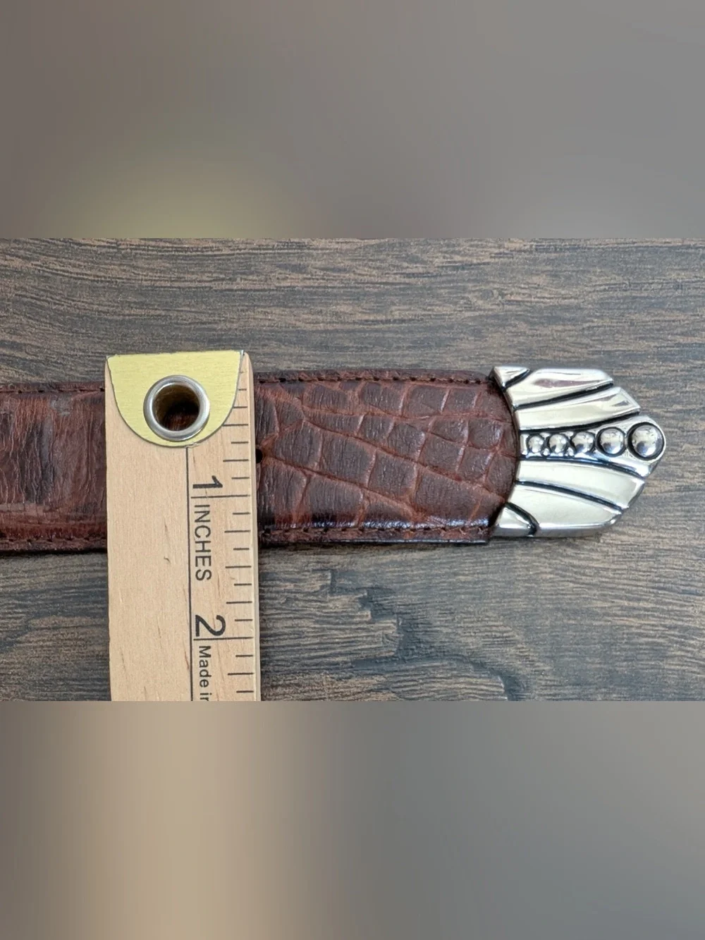 Vintage Captiva Collectibles Brown Croc-Embossed Leather Belt Silver Buckle Sz S